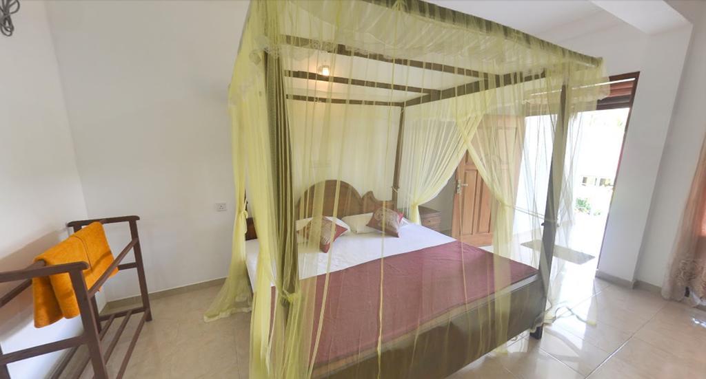 The Lodge Unawatuna Room photo
