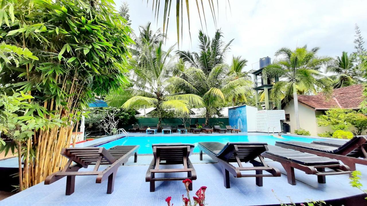 The Lodge Unawatuna Exterior photo
