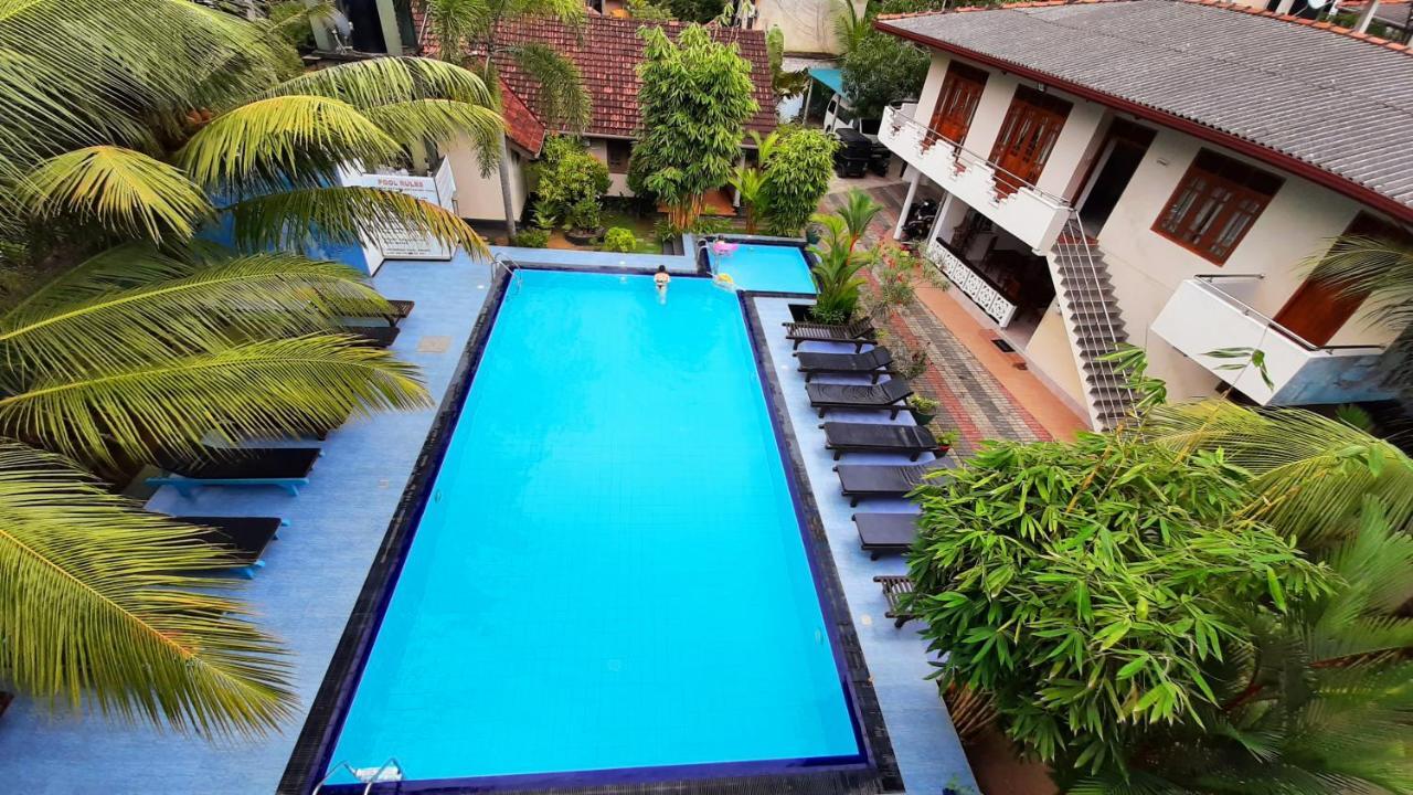 The Lodge Unawatuna Exterior photo